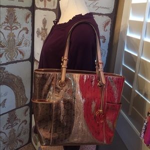 Michael Kors metallic Rose gold tote